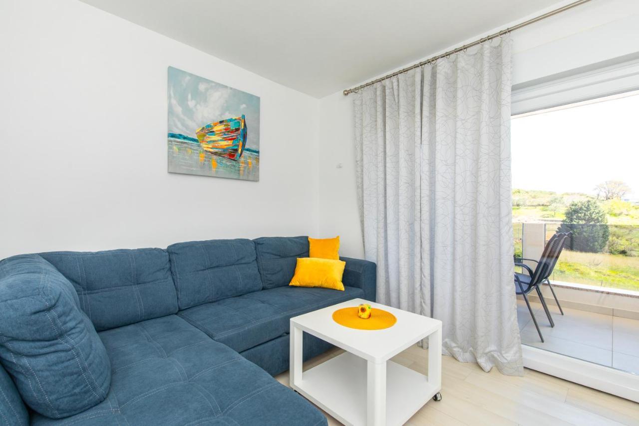 Apartments Augustinovic Baska  Exterior photo